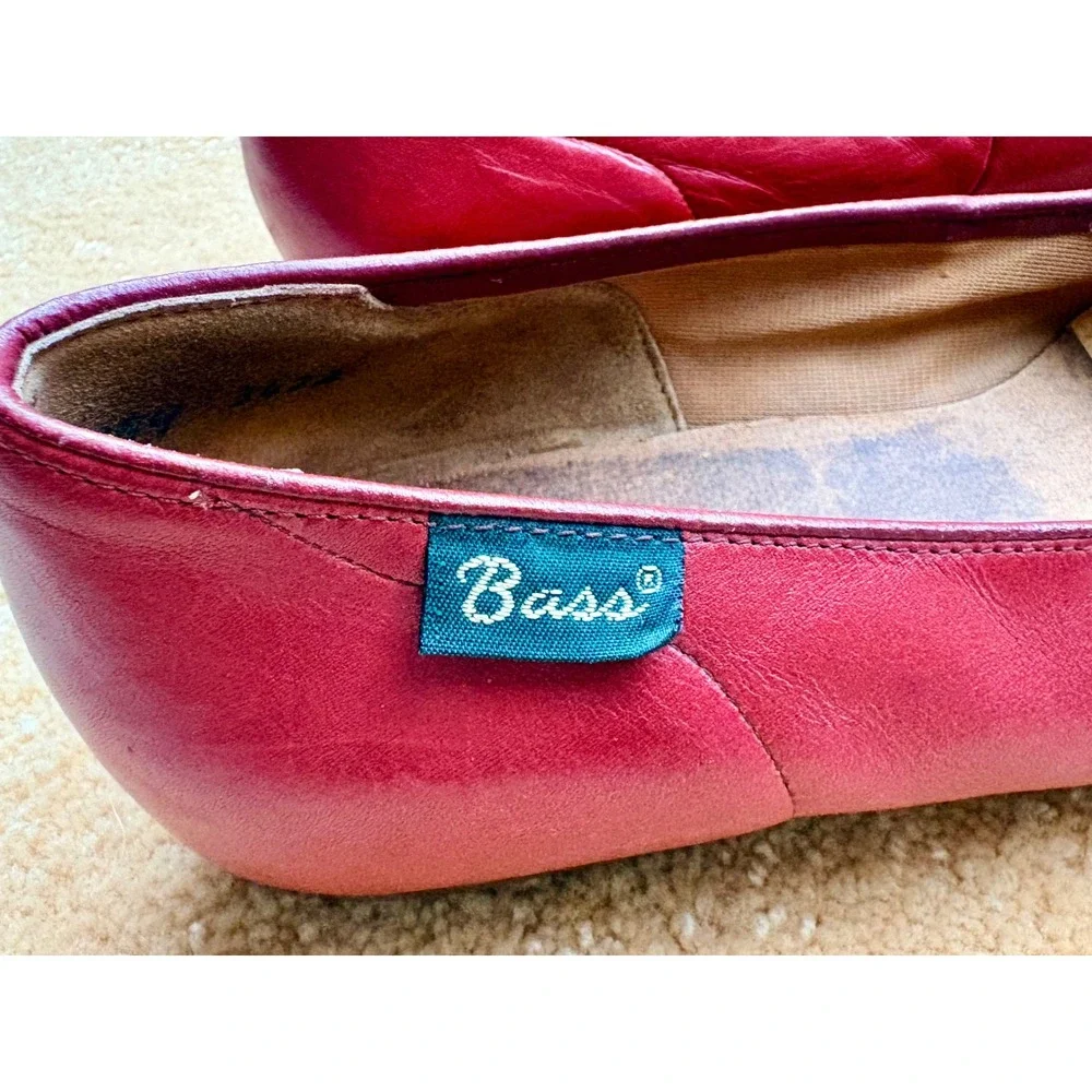 Vintage G.H. Bass Red Leather Tassel Loafer Flats Women Shoes Size 8 Peppy Retro